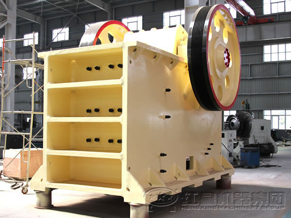 打石機(jī),顎式打石機(jī)，顎式破碎機(jī)